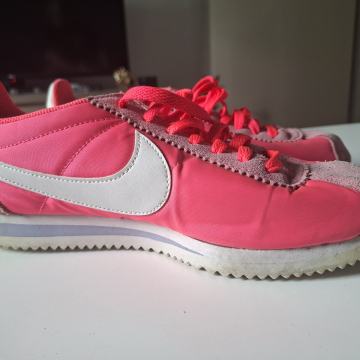 Nike Cortez