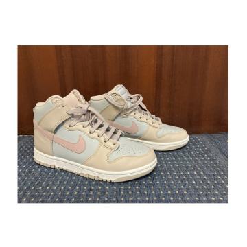 Nike Dunk High Top Retro ženske tenisice