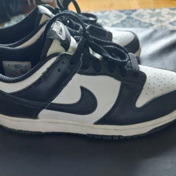 NIKE DUNK LOW 40 (7y)