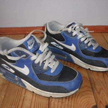 NIKE AIR MAX - LAGANE ŽENSKE TENISICE 37,5