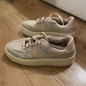 NIKE PATIKE POVOLJNO