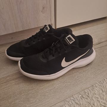 Nike patike za trčanje