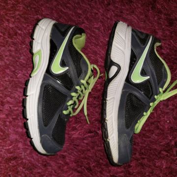 Nike Running patike 38