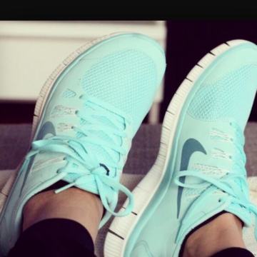 Nike tenisice Free Run plave zelene 39 40