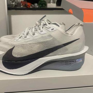 Nike Vaporfly 4