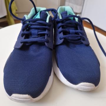 NIKE - ŽENSKE TENISICE br.37