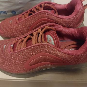 Nike ženske tenisice br 39