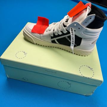 OFF White Court 3.0