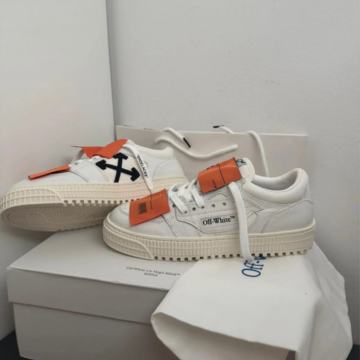 Off-White Low Top 3.0