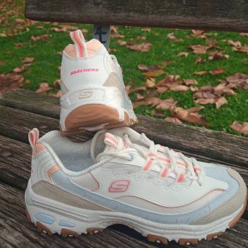 Orginal  nove skecherice