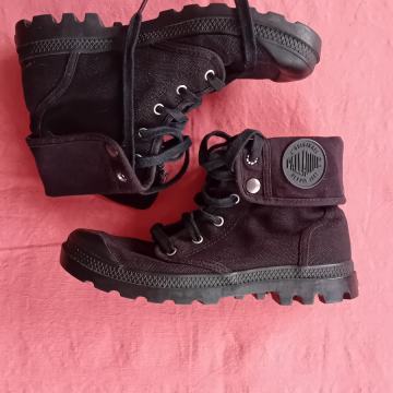 Nove Palladium tenisice (41)