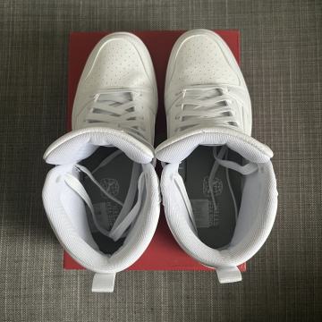 Prodajem visoke Puma tenisice, vel 38