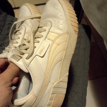 Puma br.37.5 kožne kvalitetne udobne tenisice