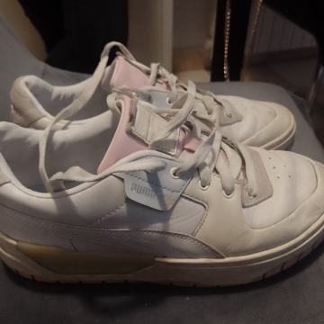 Puma br.39 kožne kvalitetne udobne tenisice