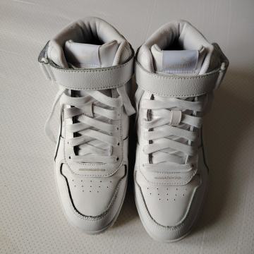 Puma tenisice br. 38.5