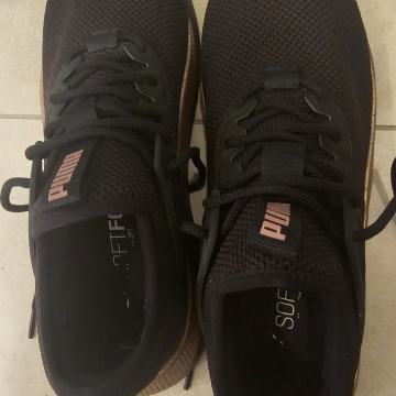 Puma tenisice br 42-kao nove