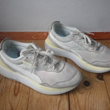 PUMA - ŽENSKE LAGANE KOŽNE TENISICE 36