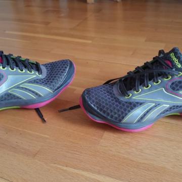 Reebok easytone tenisice br 38