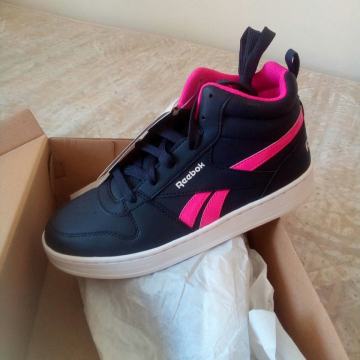 Reebok tenisice, ženske br.38, NOVE