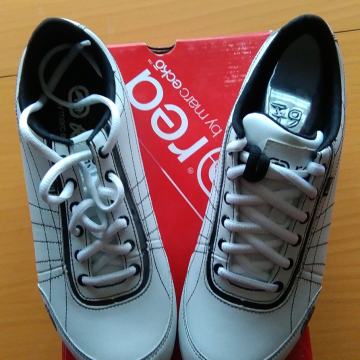 Rino Red nove, ne nošene, br.36,5