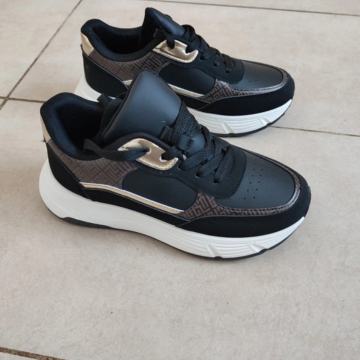 Sinsay tenisice 38, nove