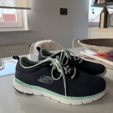 Skechers Light Weight tenisice!