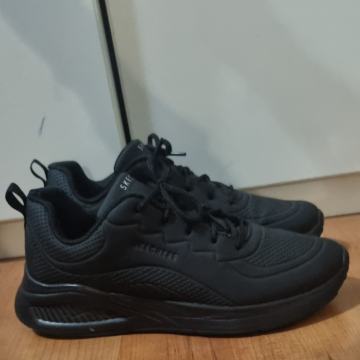 SKECHERS TENISICE BR 37