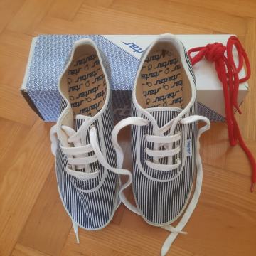 Startas tenisice br. 38