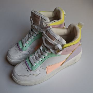 Stradivarius tenisice