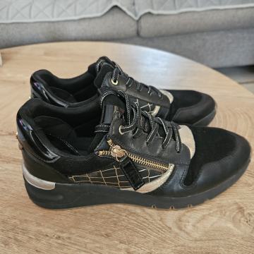 Tamaris kožne tenisice