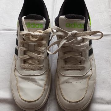 Tenisice Adidas br 40