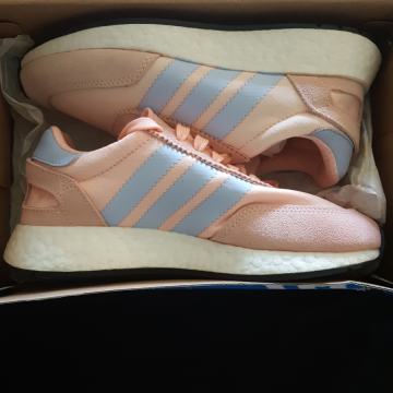 Tenisice Adidas broj 37 i 1/3 teniske  tene