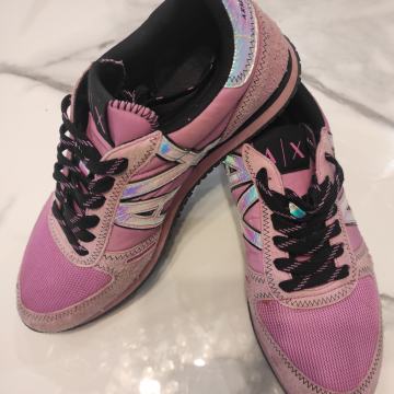 TENISICE ARMANI EXCHANGE BR. 40