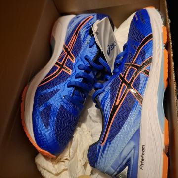 Tenisice Asics broj 37 teniske 3