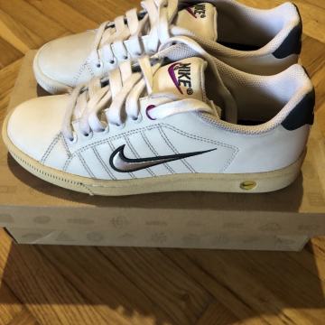 Tenisice Nike Court Tradition 2