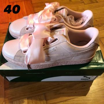 Tenisice Puma Suede Heart