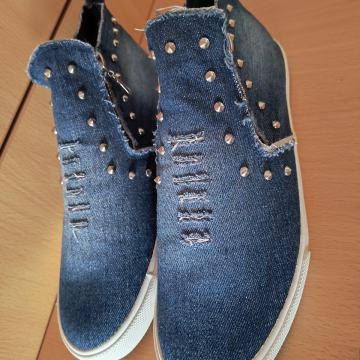 Tenisice traper, vel.39