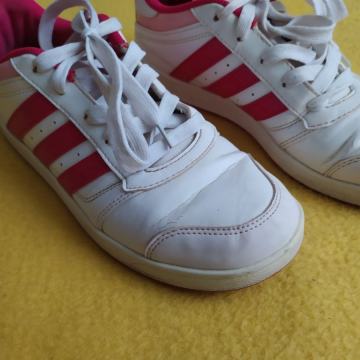 Tenisie ženske "Adidas" br 39.5