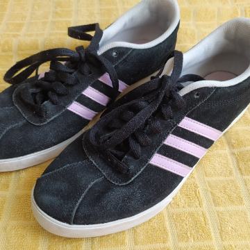 Tenisie ženske "Adidas" br 40 nove
