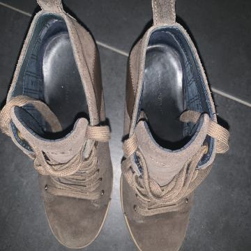 Tommy Hilfiger tenisice na petu