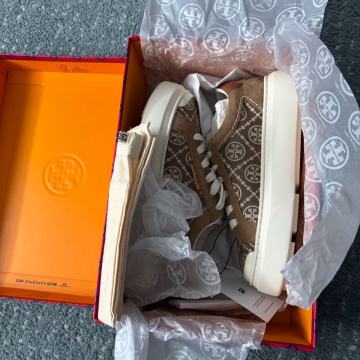Tory Burch T Monogram Ladybug Sneaker Logo Jacquard