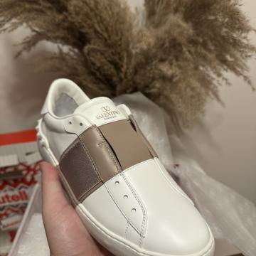 Valentino Garavani tenisice 39,5 NOVO!! NIKAD NOŠENO!