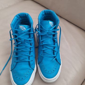 VANS kozne tenisice br 39