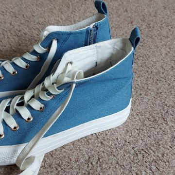 Visoke tenisice 38 NOVE