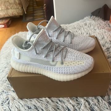 Yezzy 350 white-claud reflactive br 40