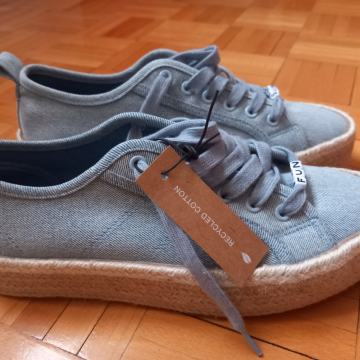 NOVE Zalando tenisice