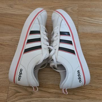 Ženske Adidas Tenisice