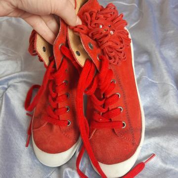 Nove ženske kožne tenisice Deerberg