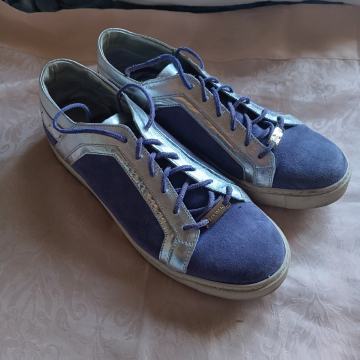 Ženske tenisice, Guliver br. 40