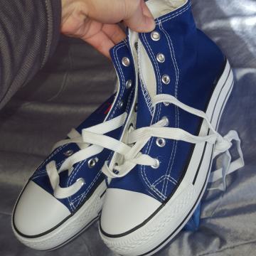 Nove ženske tenisice - starke